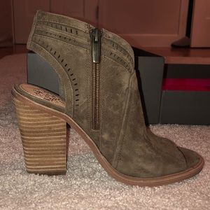 NEW Vince Camuto Koral Peeptoe Heeled Suede Bootie